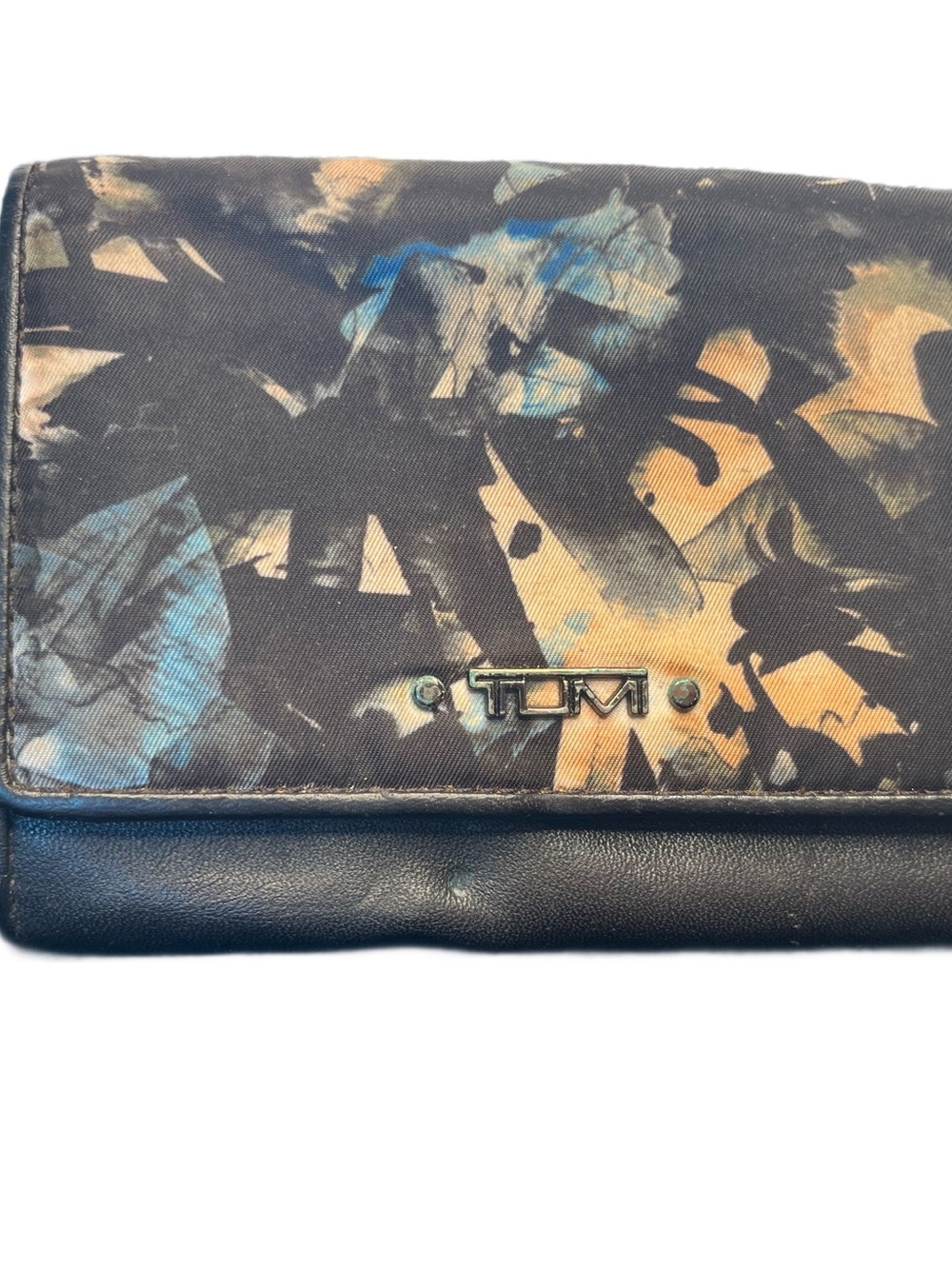 Tumi Voyageur Tri-Fold Zip-Around Wallet Nylon Multi-Color Abstract Leather Trim